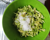 Foto langkah ke 2 dari resep Tumis bunga pepaya.