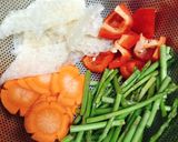 Hình bước làm 1 của món Bóng Bì Xào Tôm Thập Cẩm
