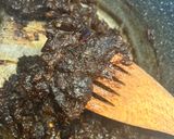 A picture of step 3 of Transforming old dried date into smooth tasty paste.