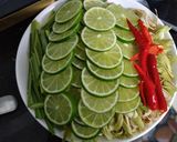 Hình bước làm 4 của món Chân gà ngâm sả tắc