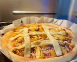 Hình bước làm 4 của món Pizza bò băm dứa