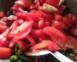 A picture of step 5 of Beetroot kathi roll.