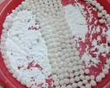 Hình bước làm 3 của món Trân châu dừa và trân châu hoa đậu biếc