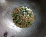 मूली के मुठिये (mooli ke muthiye recipe in Hindi) रेसिपी चरण 4 फोटो