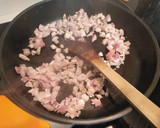 Foto del paso 4 de la receta: Salsa boloñesa (sin prisa y con mucho amor)