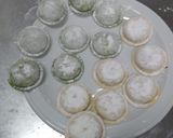 Foto del paso 3 de la receta: Sorrentinos de espinaca rellenos con jamón y queso con salsa