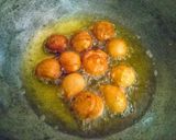 Foto langkah ke 5 dari resep Oliebollen Pisang (Donat Belanda).