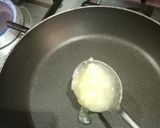 A picture of step 2 of Bread ka halwa.