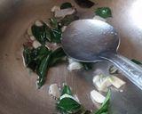 முருங்கை கீரை நூடுல்ஸ்(murungaikeerai noodles recipe in tamil) ரெசிபி ஸ்டேப் 4 புகைப்படம்