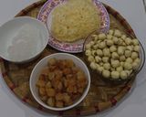 Hình bước làm 1 của món Chè hạt sen long nhãn tuyết nhỉ