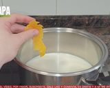 A picture of step 1 of Leche Frita.