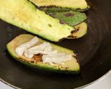 Foto del paso 2 de la receta: Sándwich de calabacita asada
