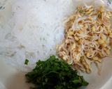 Foto langkah ke 10 dari resep Soto Bening Tulang Lunak Paha Ayam.