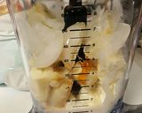 A picture of step 1 of Ashlee's Superb Banana Milkshake.