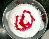 A picture of step 4 of Valentine special Rose cake.