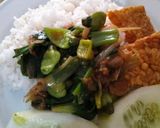 Foto langkah ke 4 dari resep Tumis Cabe Muda.