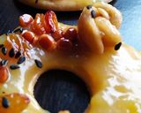 A picture of step 9 of Sweet pizza dougnut.