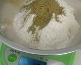Foto langkah ke 1 dari resep Moringa Black n White Sesame Seeds Sourdough Bread.