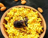 A picture of step 4 of Kashmiri pulao.