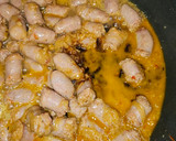 Foto del paso 2 de la receta: Salchichas y fideos de arroz en salsa cremosa