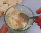 A picture of step 4 of No Cook Bread Sweet Sandwich.