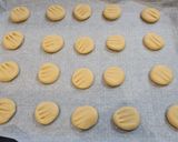 Foto del paso 5 de la receta: Galletas de mantequilla al aroma de azahar