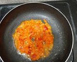 Foto langkah ke 3 dari resep Telur Ceplok Kuah Pedas Manis 🍳.