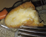 Foto del paso 6 de la receta: Bombas de papa rellenas con queso!! 😝