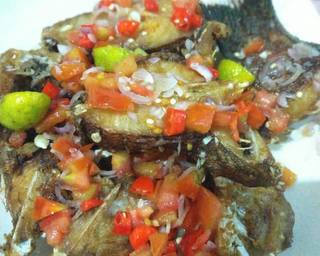 Ikan Goreng Kerapu Sambal Dabu Dabu ala Bugis langkah memasak 7 foto