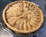 Une image de l'étape 8 de Tarte poires et amandes (pâte brisée au saindoux).