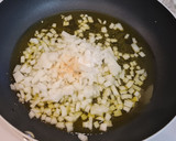 Foto del paso 2 de la receta: Arroz con salchichas
