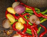 Foto langkah ke 3 dari resep Sambal Tuk Tuk Khas Sumatera Utara.