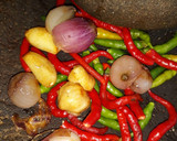 Foto langkah ke 3 dari resep Sambal Tuk Tuk Khas Sumatera Utara.