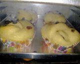Foto langkah ke 4 dari resep Roti Kismis.