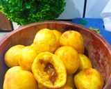 Foto langkah ke 4 dari resep Bola-bola Ubi Isi Gula Merah.