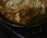Foto langkah ke 6 dari resep Enoki mushrooms and chicken with teriyaki sauce.