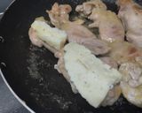 Foto del paso 3 de la receta: Sándwich🥯de pollo🍗hawaiano🍍🧀🥐