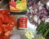 A picture of step 2 of Chatpata Masala Bhindi.