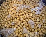Foto del paso 1 de la receta Curry vegano con garbanzo, arroz basmati y pan de pita