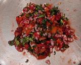 स्ट्रॉबेरी सालसा (Strawberry salsa recipe in Hindi) रेसिपी चरण 2 फोटो