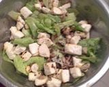Foto del paso 5 de la receta: Sabrosa ensalada de lechuga, ricota y semillas de girasol💚