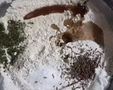 A picture of step 1 of Wheat bran and mix flour mini bhakri.