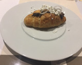 Foto del paso 9 de la receta: Cóctel espresso Martini y croissant, ternera y polvo de yogurt