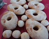 Foto del paso 7 de la receta: Panecillos cubiertos de harina