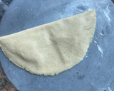 Foto del paso 3 de la receta: Chilaquiles rojos rellenos en freidora de aire