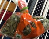 A picture of step 12 of Halloween Spooky Devilled Dino Eggs & Creepy Baby Yoda Eggs.