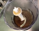 Une image de l'étape 2 de Sauce salade épicée au malt et érable.