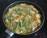Foto del paso 2 de la receta: Tortilla de judías verdes y zanahoria