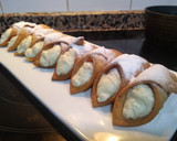 Foto del paso 5 de la receta: Canolis de requesón y chocolate blanco