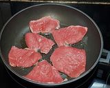 Foto del paso 2 de la receta: Filete de ternera a la plancha con ensaladita